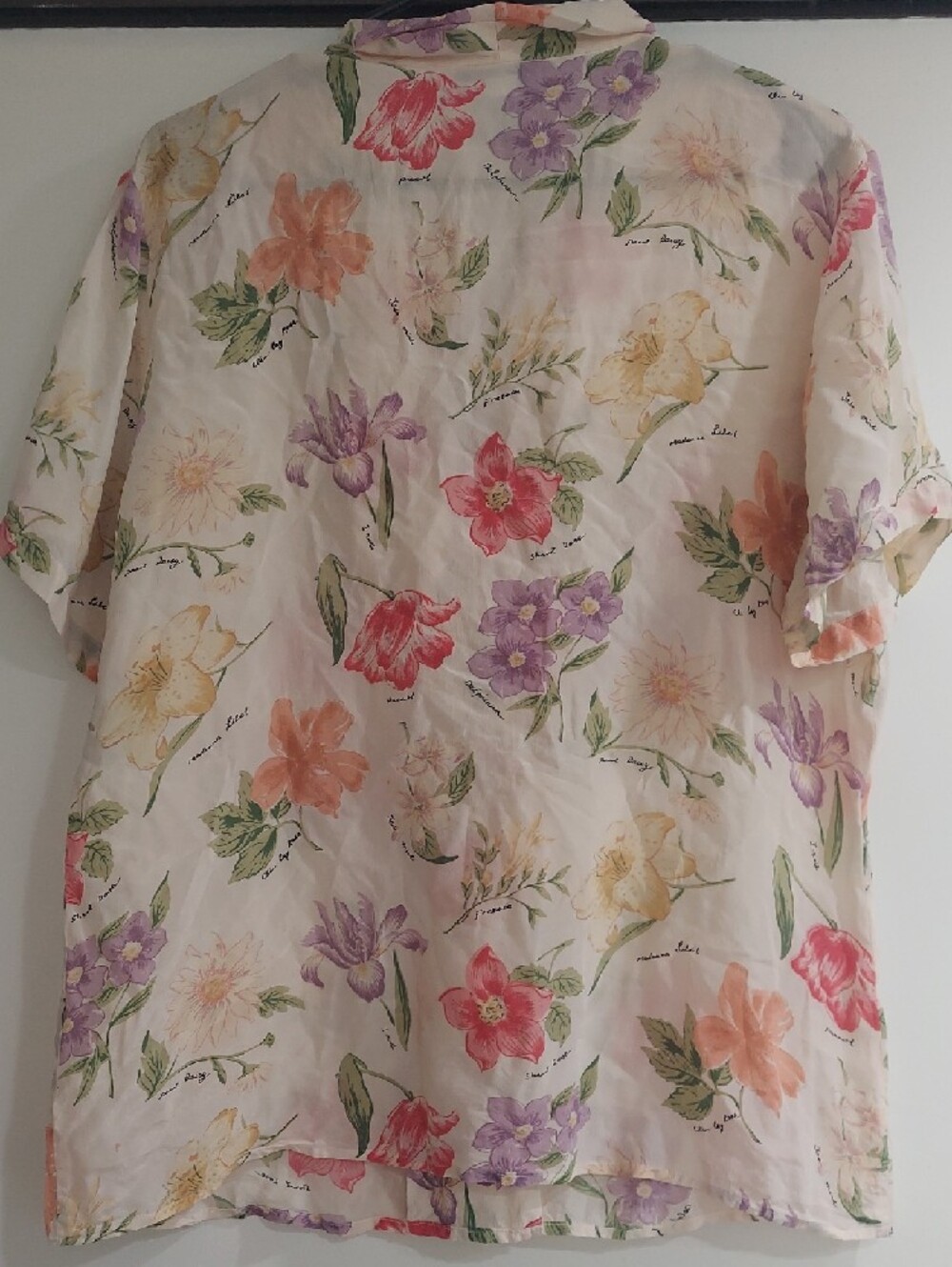 100% Silk Anna And Frank Cream Floral Short-Sleeve Button Down Shirt - Picture 7 of 9